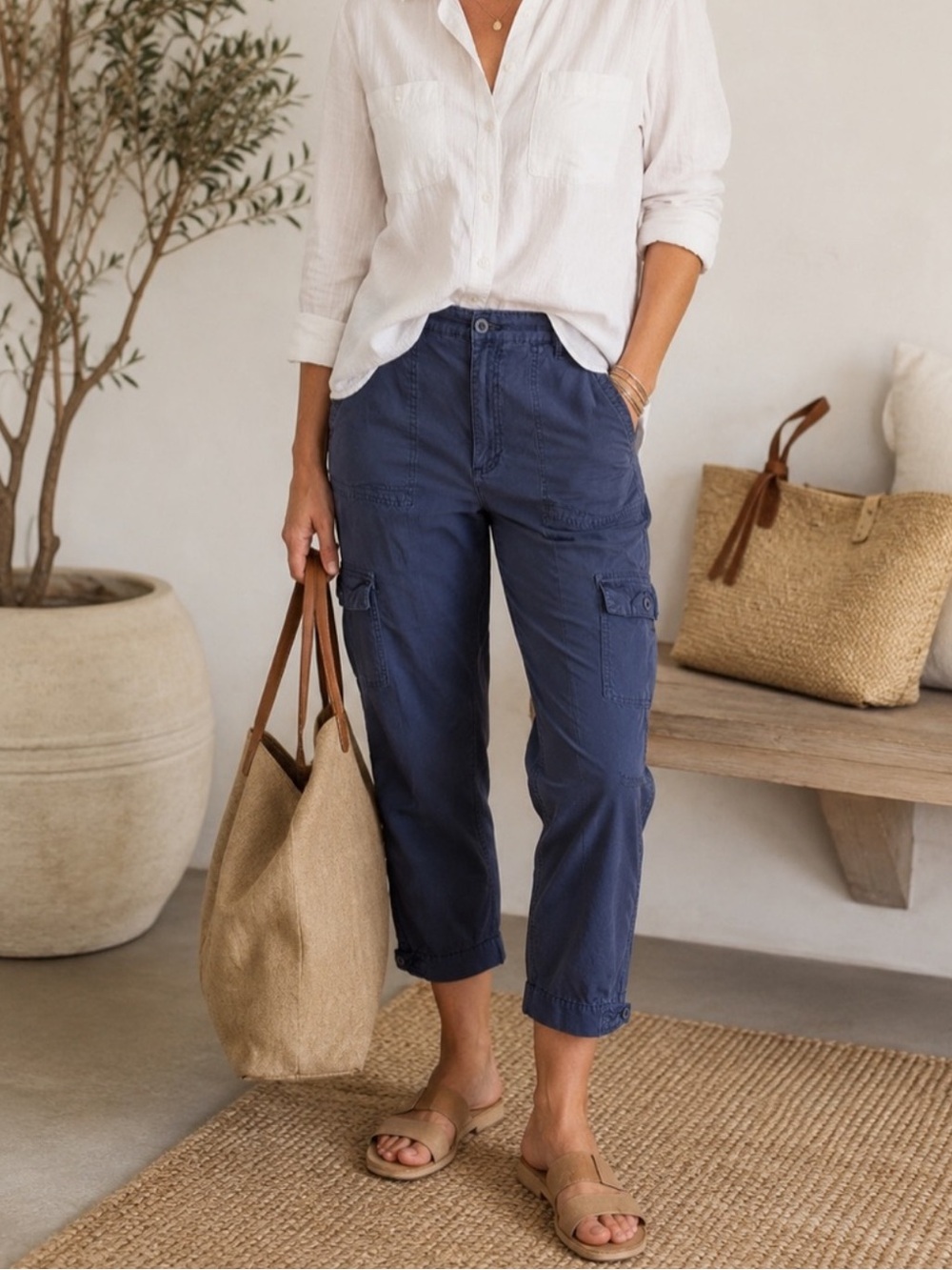 Anthropologie Pilcro Navy Cargo Pants Size: 31